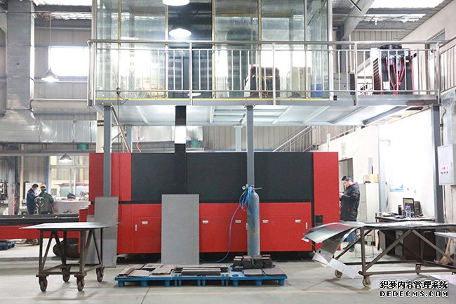 源創(chuàng)電氣先進的標準化生產(chǎn)車間